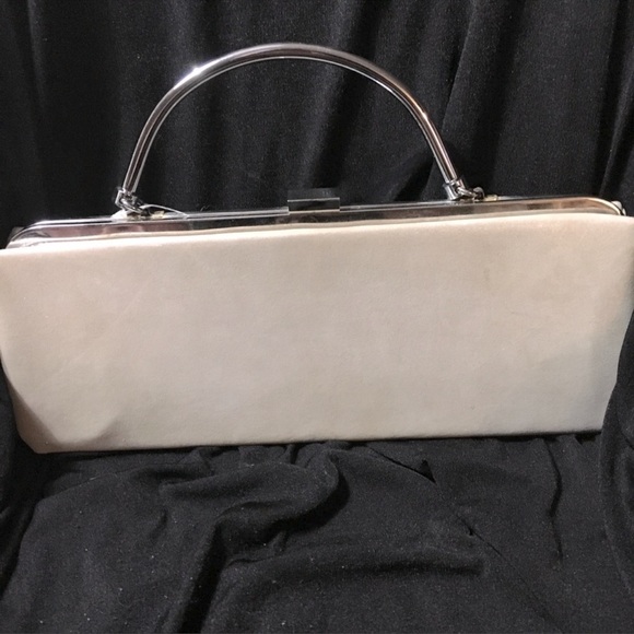 𝅺JUDITH Lieber overture Vintage clutch - Picture 1 of 14